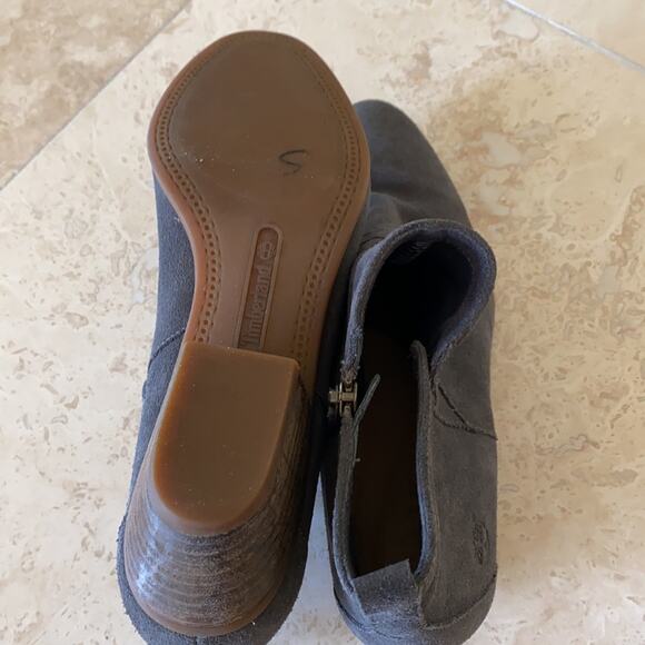 Timberland Grey Suede Ortholite Booties Size: 8 - Picture 6 of 9